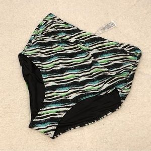 🆕 NWOT High Waisted Striped Ruched Bikini Bottoms